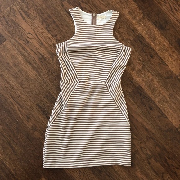 Windsor dress - Picture 2 of 5